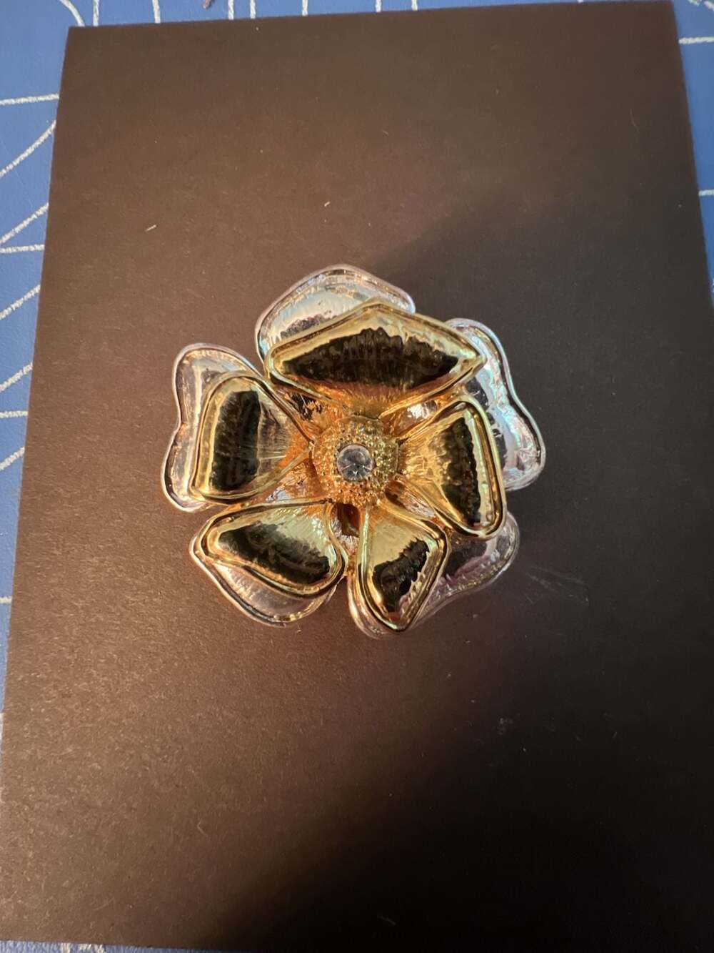 Vintage Costume Jewelry Gold & Silver Tone Metal Rhinestone AAi Floral Brooch